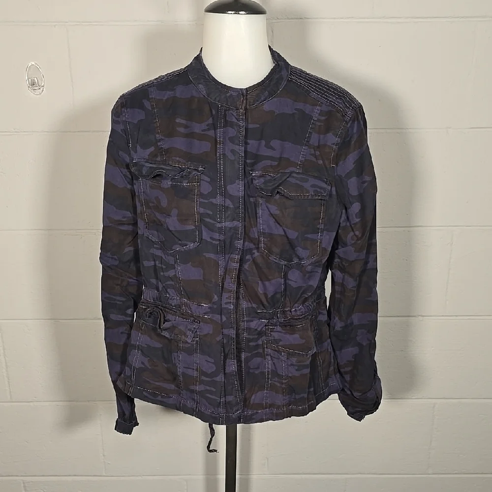 Camouflage Jacket - Picture 2 of 8